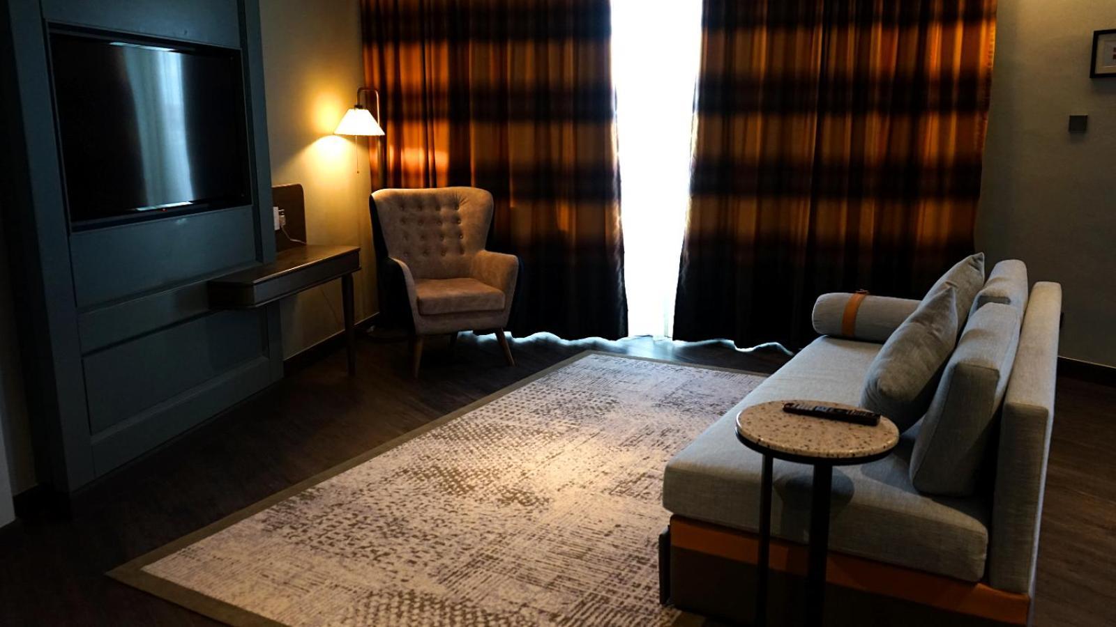 The George Penang By The Crest Collection Hotel George Town Exterior foto A room at the hotel